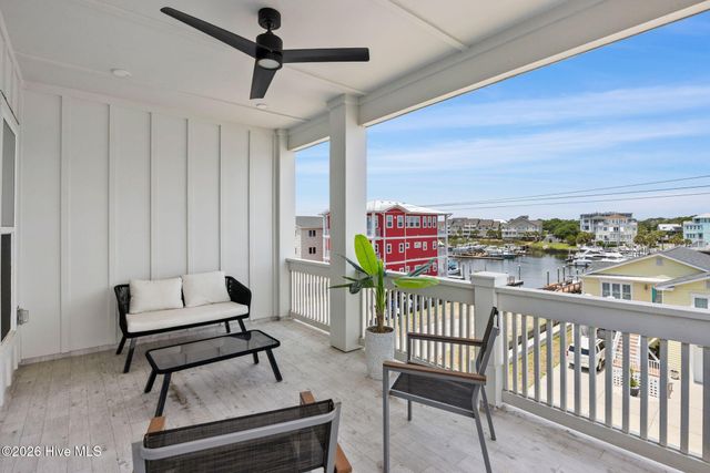 506 Canal Drive 2, Carolina Beach, NC 28428