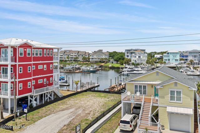 506 Canal Drive 2, Carolina Beach, NC 28428
