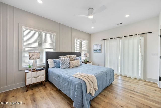 506 Canal Drive 2, Carolina Beach, NC 28428