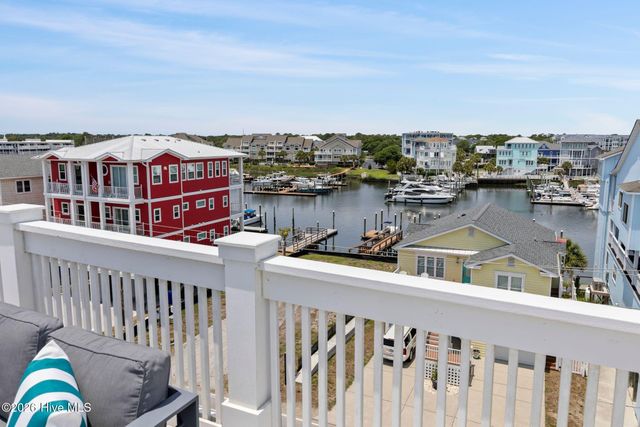 506 Canal Drive 2, Carolina Beach, NC 28428