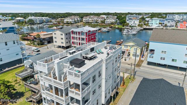 506 Canal Drive 2, Carolina Beach, NC 28428