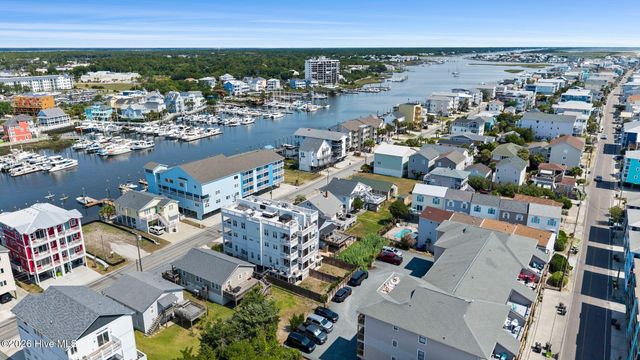 506 Canal Drive 2, Carolina Beach, NC 28428