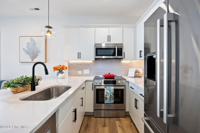 506 Canal Drive 2, Carolina Beach, NC 28428