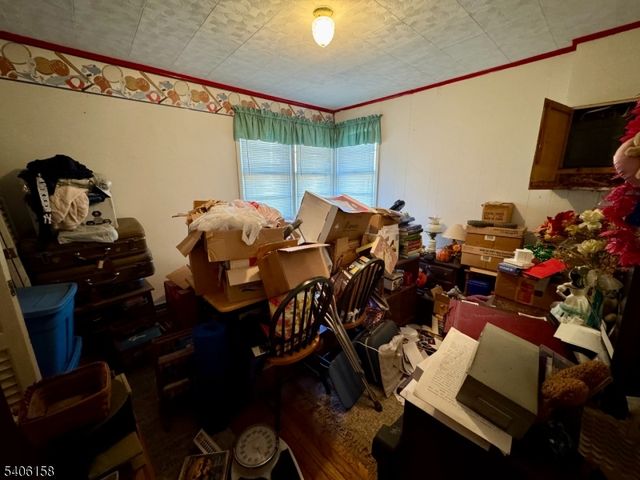 75 Rutherford Dr, White Twp., NJ 07823