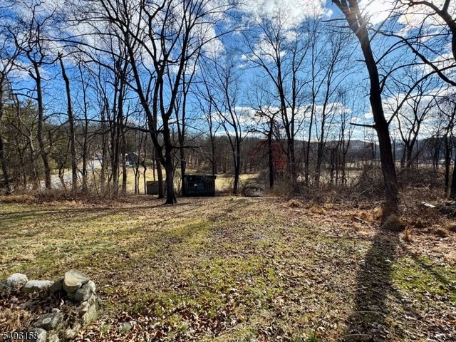 75 Rutherford Dr, White Twp., NJ 07823