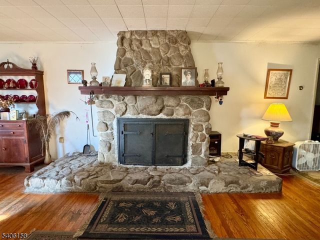 75 Rutherford Dr, White Twp., NJ 07823