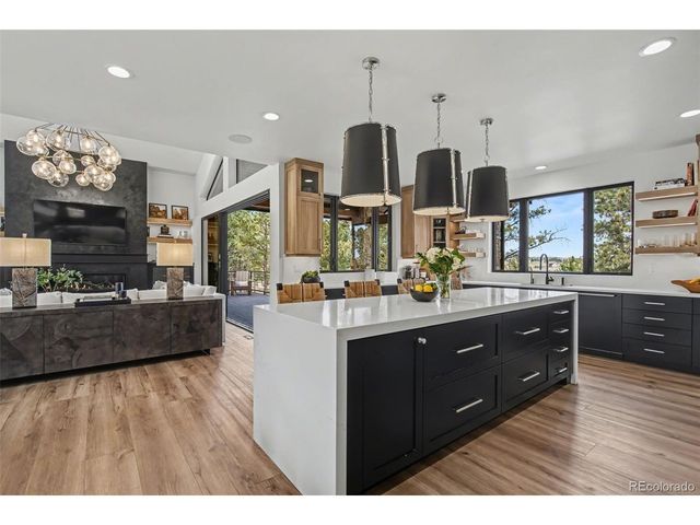 19125 Hilltop Pines Path, Monument, CO 80132