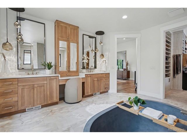 19125 Hilltop Pines Path, Monument, CO 80132
