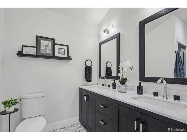 19125 Hilltop Pines Path, Monument, CO 80132