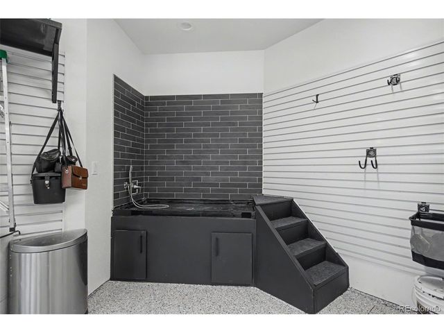 19125 Hilltop Pines Path, Monument, CO 80132