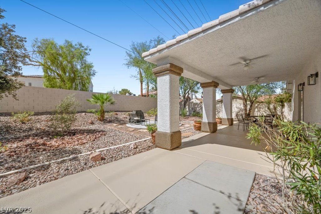 Image 22 of property listing at 1601 Diamond Oaks Court, Las Vegas, NV 89117