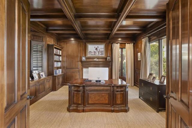 6479 Calle Del Alcazar, Rancho Santa Fe, CA 92067