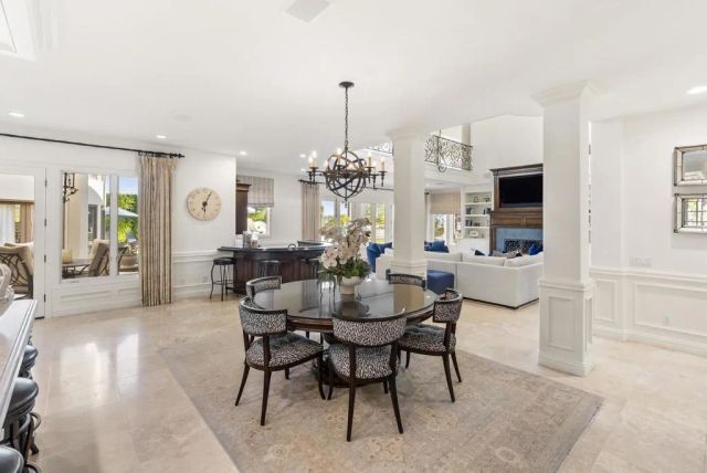 6479 Calle Del Alcazar, Rancho Santa Fe, CA 92067