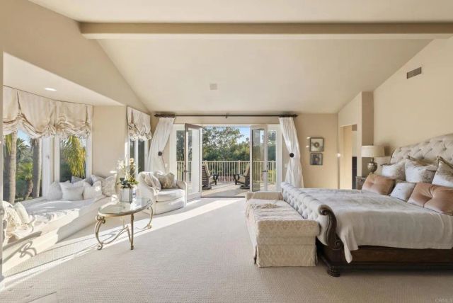 6479 Calle Del Alcazar, Rancho Santa Fe, CA 92067