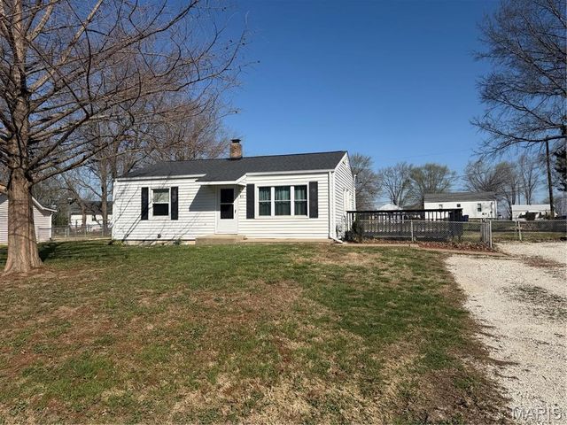 81 N Circle Drive, Wright City, MO 63390