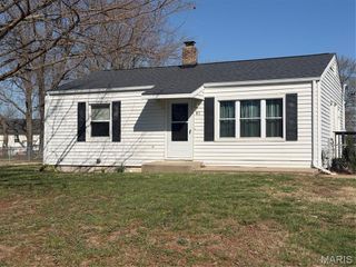 81 N Circle Drive, Wright City, MO 63390