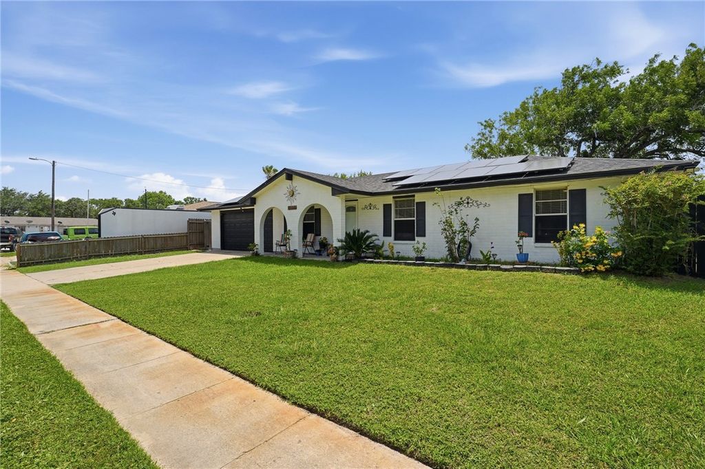 2113 Westwind Cir, Ingleside, TX 78362 — photo 3