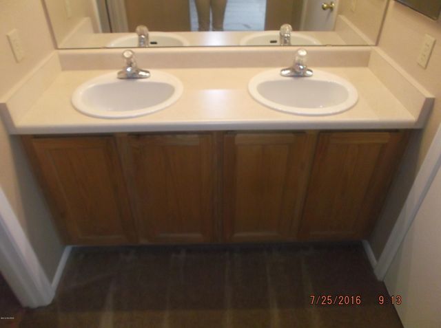 9285 E Bent Creek Way, Tucson, AZ 85747