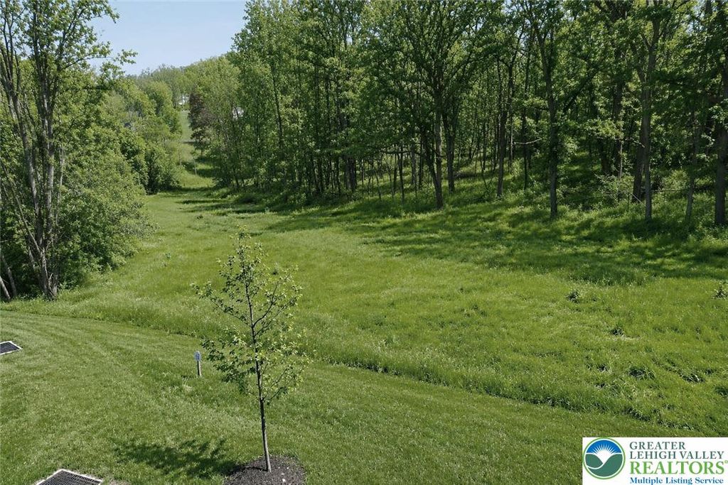 2612 Saddleback Lane, Lower Saucon Twp, PA 18015