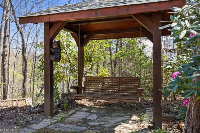 113 Dallas Lane, Blue Ridge, GA 30513
