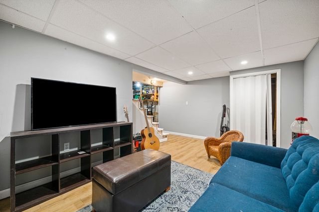 1210 Washington St, Abington, MA 02351