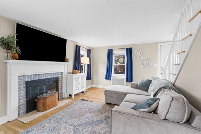 1210 Washington St, Abington, MA 02351