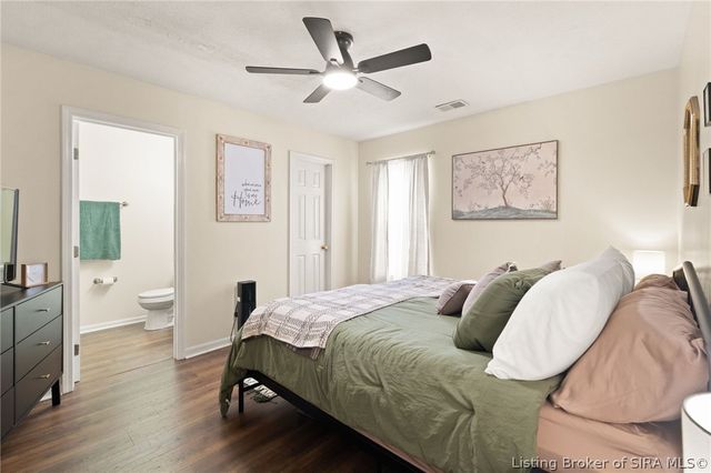 1105 High Meadow Road, Jeffersonville, IN 47130
