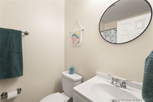 1105 High Meadow Road, Jeffersonville, IN 47130
