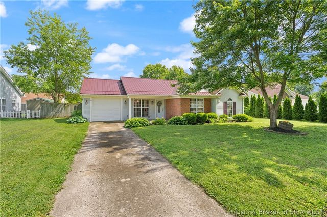 1105 High Meadow Road, Jeffersonville, IN 47130