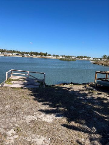 2820 PENGUIN LANE, Englewood, FL 34224