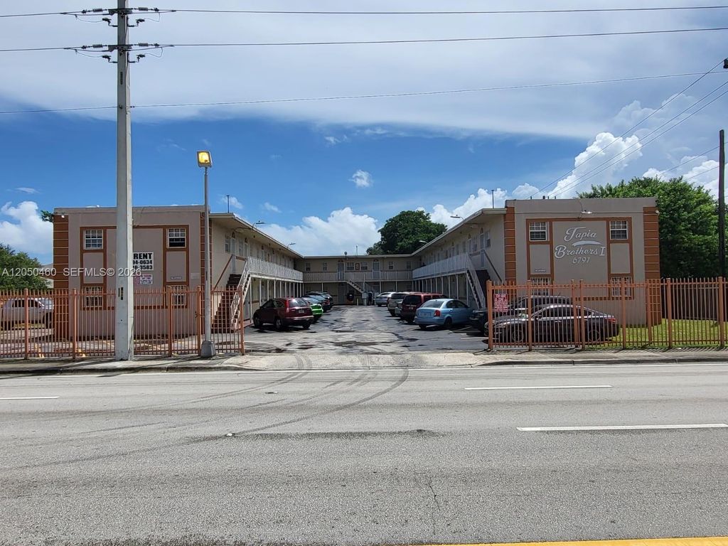 6791 NW 22nd Ave 9, Miami, FL 33147
