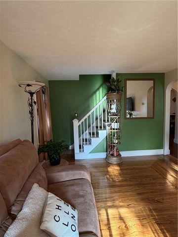 74 Pollard Avenue, Pawtucket, RI 02861