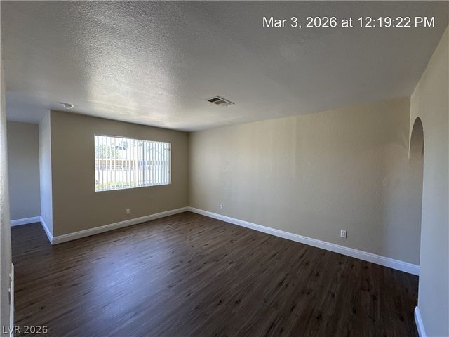 1842 North Decatur Boulevard 103, Las Vegas, NV 89108