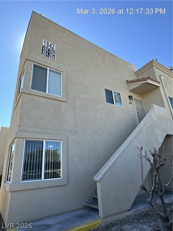 1842 North Decatur Boulevard 103, Las Vegas, NV 89108