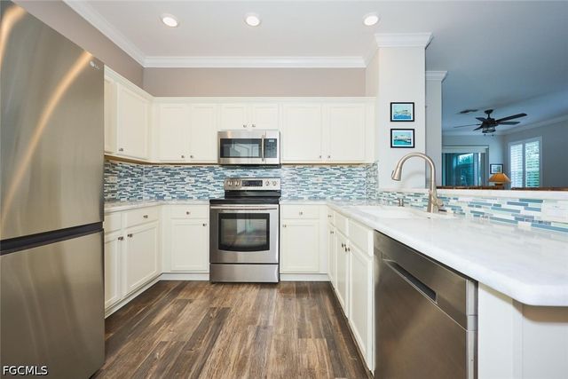 17014 Middlebrook CT, Fort Myers, FL 33908