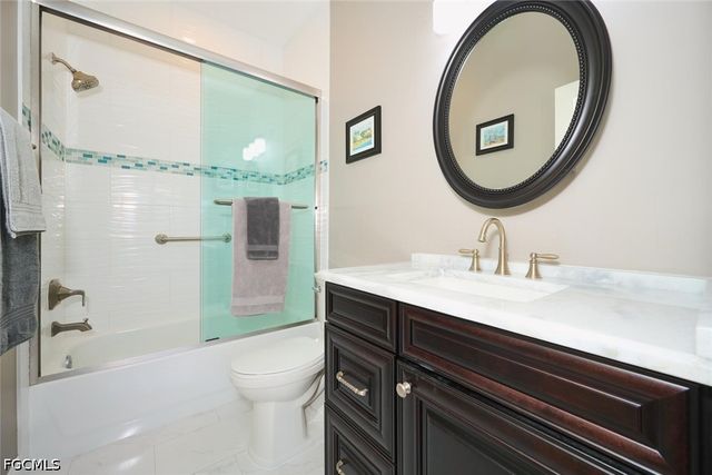 17014 Middlebrook CT, Fort Myers, FL 33908