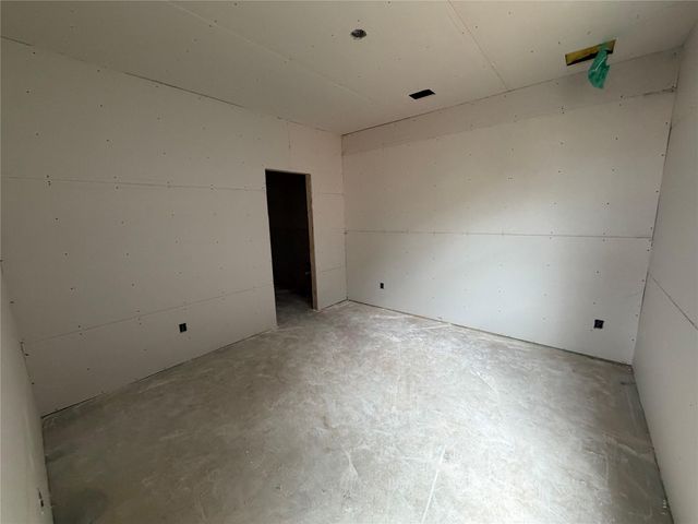 153 Clover BND, Liberty Hill, TX 78642