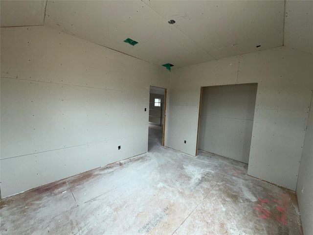 153 Clover BND, Liberty Hill, TX 78642