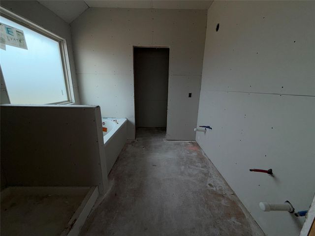 153 Clover BND, Liberty Hill, TX 78642