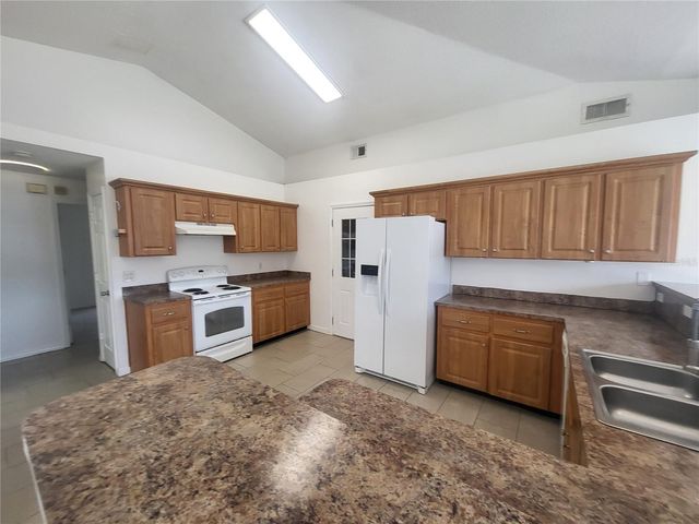 6913 LONG NEEDLE COURT, Orlando, FL 32822