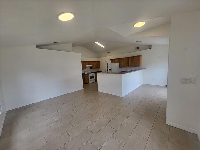 6913 LONG NEEDLE COURT, Orlando, FL 32822