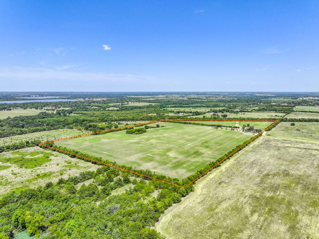 5726 County Road 4100, Greenville, TX 75401