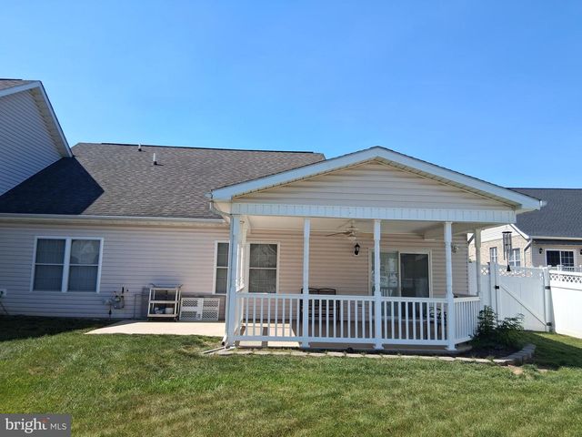 307 LYNN DR, Stephens City, VA 22655