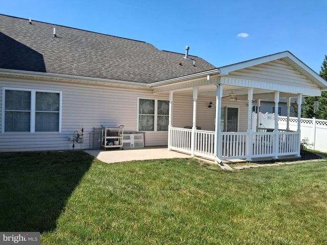 307 LYNN DR, Stephens City, VA 22655