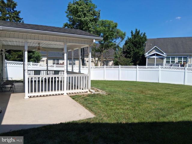 307 LYNN DR, Stephens City, VA 22655