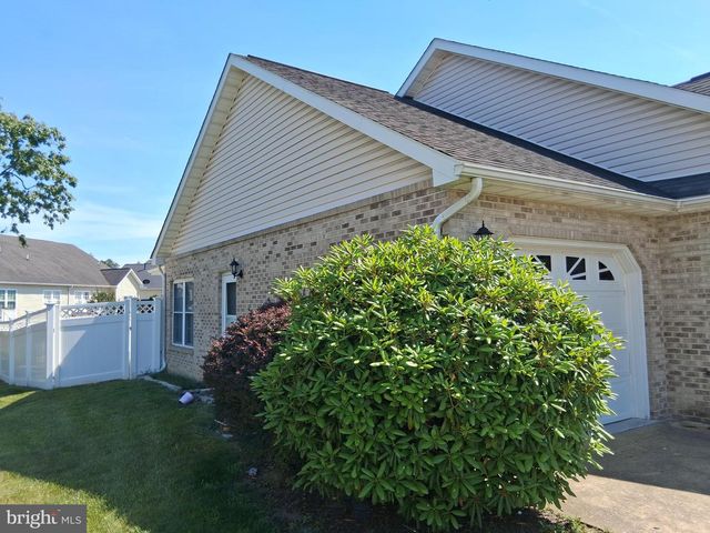 307 LYNN DR, Stephens City, VA 22655