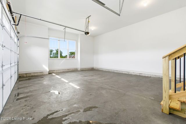 7209 Sunset Ln, Crestwood, KY 40014