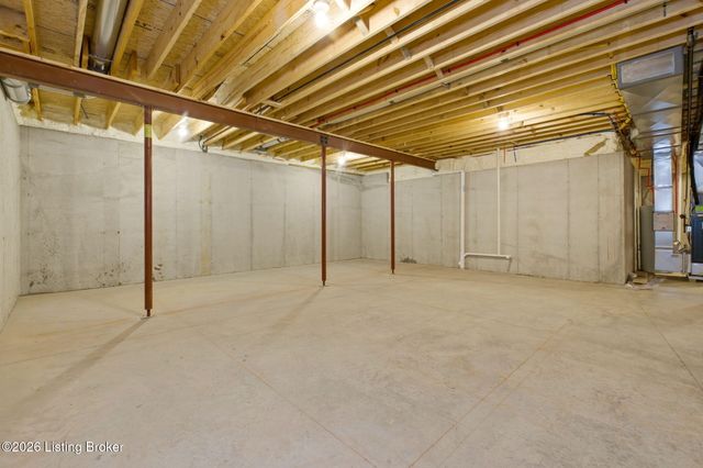 7209 Sunset Ln, Crestwood, KY 40014