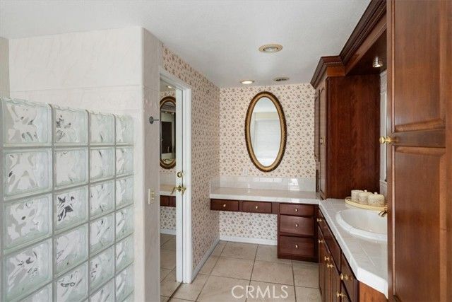 5064 Mariposa Drive, San Bernardino, CA 92404