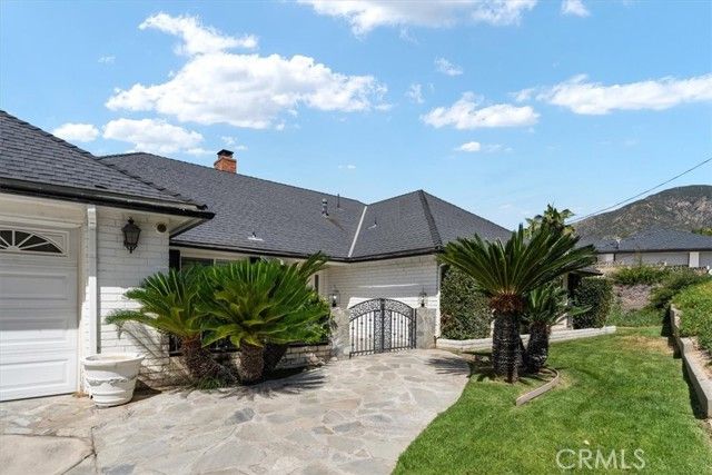 5064 Mariposa Drive, San Bernardino, CA 92404